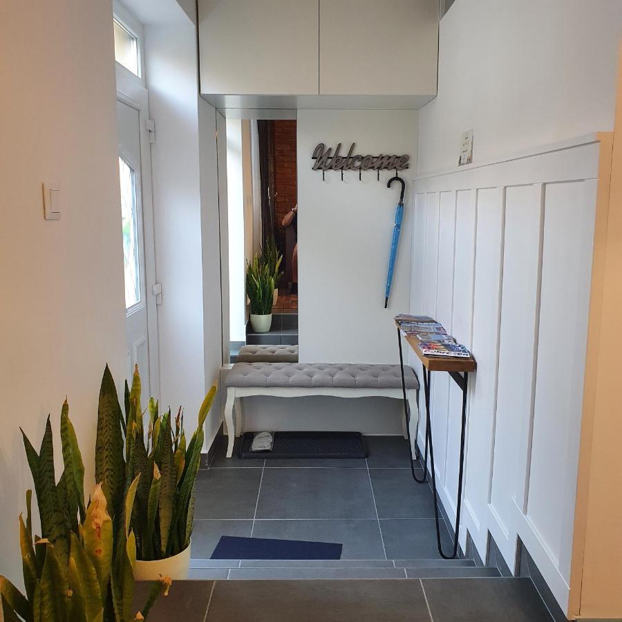 Jegmadar Apartman Debrecen Eksteriør bilde